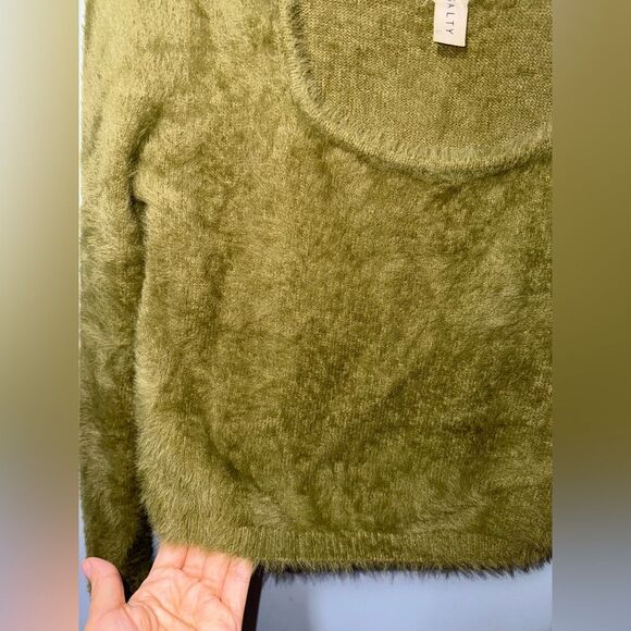 SALTY Women’s Green Eyelash Fuzzy Squareneck Sweater Size Large EUC - Picture 3 of 7